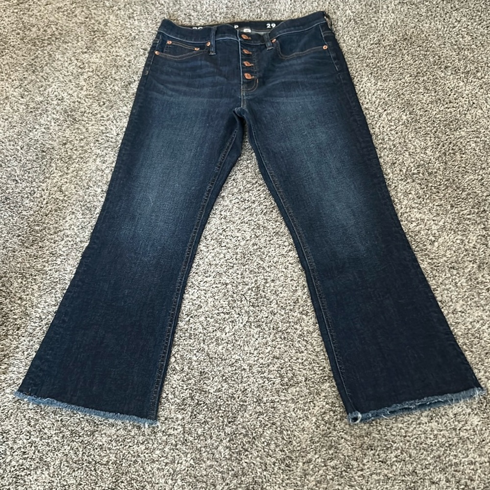 Dark crop denim